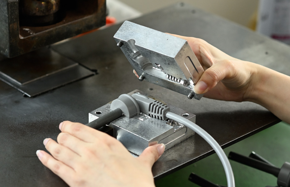 製造部門 | 事業内容 | ワイヤーハーネス｜製造｜販売｜東海ユニット